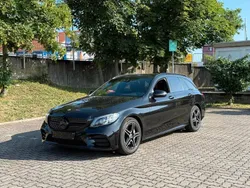 Schwarz Gebraucht 2020 Mercedes C300e AMG line Kombi | 31.900 €