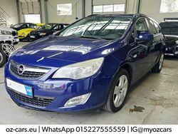 Blau Gebraucht 2011 Opel Astra Kombi | 3.489 € (Teuer)