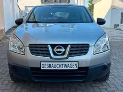 Silber Gebraucht 2009 Nissan Qashqai Visia SUV | 5.799 € (Etwas zu teuer)