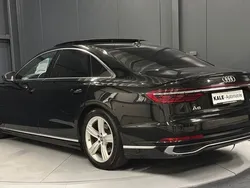 Schwarz metallic (mythosschwarz metallic) Gebraucht 2022 Audi A8 S-Line Limousine | 70.800 € (Fairer Preis)