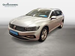 Silber Gebraucht 2022 VW Passat Business Kombi | 21.530 € (Guter Preis)