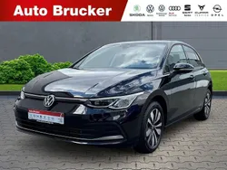 Schwarz Gebraucht 2024 VW Golf VIII Move Limousine | 22.330 € (Fairer Preis)