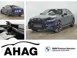 Beige Gebraucht 2024 BMW i5 M Sport Limousine | 61.740 €