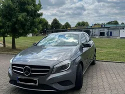 Grau Gebraucht 2013 Mercedes A180 Kleinwagen | 13.500 € (Etwas zu teuer)