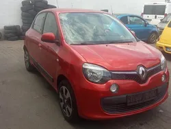 Rot Gebraucht 2015 Renault Twingo Kleinwagen | 3.990 € (Guter Preis)
