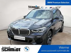 Arktikgrau brillanteffekt Gebraucht 2020 BMW X5 M Sport SUV | 51.790 € (Etwas zu teuer)