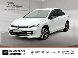 Weiß (pure white) Gebraucht 2024 VW Golf VIII Goal Limousine | 29.490 € (Superpreis)