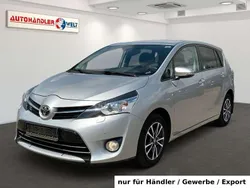 Silber Gebraucht 2013 Toyota Verso Life Van / Kleinbus | 8.499 € (Superpreis)