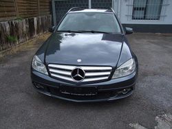 Grau Gebraucht 2010 Mercedes C220 Kombi | 3.700 € (Fairer Preis)