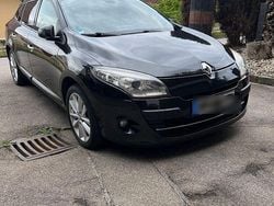 Schwarz Gebraucht 2009 Renault Mégane GrandTour Luxe Kombi | 4.200 € (Fairer Preis)