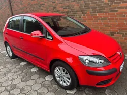 Rot Gebraucht 2005 VW Golf Plus Cross Trendline Van / Kleinbus | 3.950 € (Fairer Preis)
