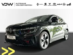 Schwarz Gebraucht 2023 Renault Mégane Evolution Limousine | 32.980 € (Guter Preis)