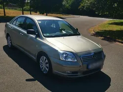 Beige Gebraucht 2006 Toyota Avensis T2 Limousine | 2.999 € (Fairer Preis)