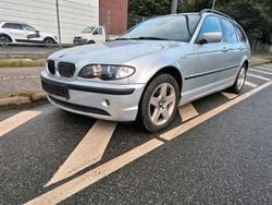 Silber Gebraucht 2004 BMW 316 Kombi | 1.000 €