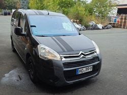 Schwarz Gebraucht 2008 Citroën Berlingo Van / Kleinbus | 2.900 € (Fairer Preis)