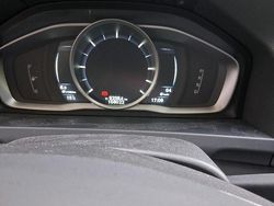 Grau Gebraucht 2014 Volvo V60 Kombi | 11.000 €