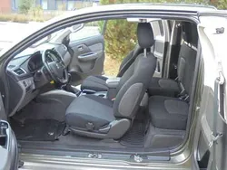 Olivgrün Gebraucht 2016 Mitsubishi L200 Plus Abholung | 23.450 € (Fairer Preis)