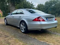 Silber Gebraucht 2006 Mercedes CLS320 Limousine | 9.100 € (Fairer Preis)