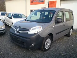 Grau Gebraucht 2017 Renault Kangoo Rapid Extra Van / Kleinbus | 7.990 € (Fairer Preis)