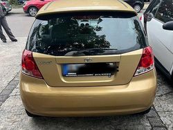 Gold Gebraucht 2003 Chevrolet Kalos Limousine | 1.599 € (Guter Preis)