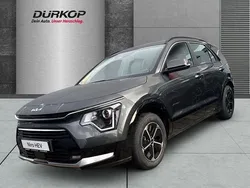 Interstellar grau met. Neu 2025 Kia Niro Comfort SUV | 32.990 € (Fairer Preis)
