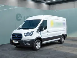 Weiß Gebraucht 2023 Ford E-Transit Van | 47.649 € (Guter Preis)