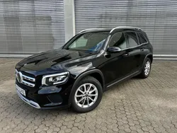 Schwarz Gebraucht 2021 Mercedes GLB220 Style SUV | 31.995 € (Fairer Preis)