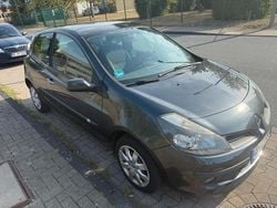 Gebraucht 2006 Renault Clio II Kleinwagen | 1.250 € (Fairer Preis)