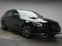 Schwarz Gebraucht 2021 Mercedes E300 Avantgarde Limousine | 25.490 € (Superpreis)