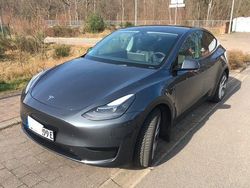 Schwarz Gebraucht 2025 Tesla Model Y Long Range RWD SUV | 37.500 €