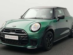 Grün Gebraucht 2024 Mini John Cooper Works Kleinwagen | 31.372 € (Superpreis)