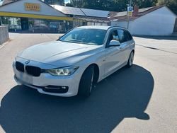 Weiß Gebraucht 2013 BMW 320 Sport Line Kombi | 9.999 € (Fairer Preis)