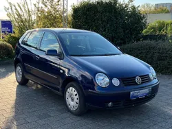 Blau Gebraucht 2003 VW Polo Comfortline Limousine | 3.200 € (Teuer)