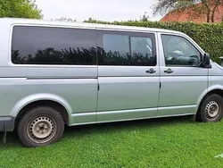 Silber Gebraucht 2010 VW T5 Van | 10.000 €