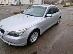 Silber Gebraucht 2006 BMW 523 Limousine | 7.300 € (Teuer)
