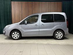 Grau Gebraucht 2016 Citroën Berlingo SELECTION Van / Kleinbus | 8.480 € (Fairer Preis)