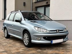 Blau Gebraucht 2004 Peugeot 206 Kombi | 2.450 € (Teuer)