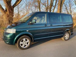 Grün Gebraucht 2002 VW Multivan Van / Kleinbus | 11.950 €