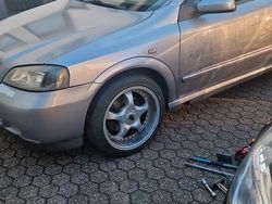 Grau Gebraucht 2004 Opel Astra Coupé | 700 € (Fairer Preis)