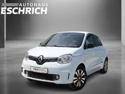 Blau Gebraucht 2022 Renault Twingo Techno Kleinwagen | 14.250 € (Fairer Preis)