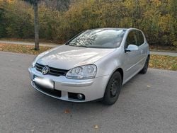 Silber Gebraucht 2008 VW Golf V United Limousine | 2.099 € (Fairer Preis)