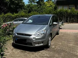 Grau Gebraucht 2006 Ford S-MAX Titanium Van / Kleinbus | 2.150 € (Superpreis)