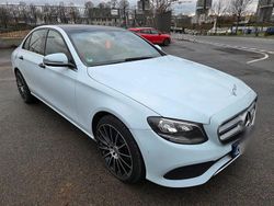 Weiß Gebraucht 2018 Mercedes E200 Limousine | 12.850 €