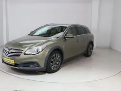 Grün Gebraucht 2015 Opel Insignia Country Tourer Kombi | 9.980 € (Superpreis)