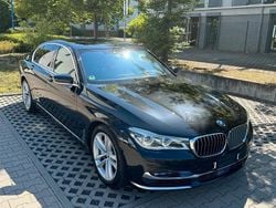Gebraucht 2016 BMW 750 Sport Line Limousine | 24.500 € (Guter Preis)