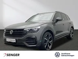 Grau Gebraucht 2023 VW Touareg R-line SUV | 66.680 € (Etwas zu teuer)