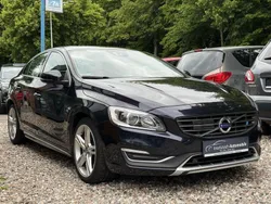 Blau Gebraucht 2016 Volvo S60 Summum Limousine | 13.999 € (Teuer)