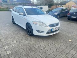 Weiß Gebraucht 2009 Ford Mondeo Titanium Coupé | 3.700 €