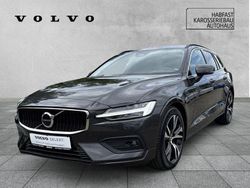 Platinum grey / metallic Gebraucht 2024 Volvo V60 Core Kombi | 37.900 € (Fairer Preis)