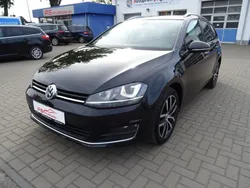 Schwarz Gebraucht 2014 VW Golf VII Highline Kombi | 14.870 € (Teuer)